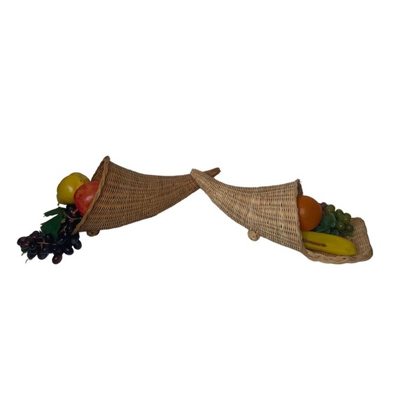 Vintage 15" Wicker Cornucopia Horn of Plenty Baskets Faux Fruit Fall Decor Set 2 - Picture 2 of 9